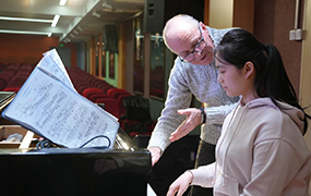 帕多瓦音乐学院教授走进乐达课堂